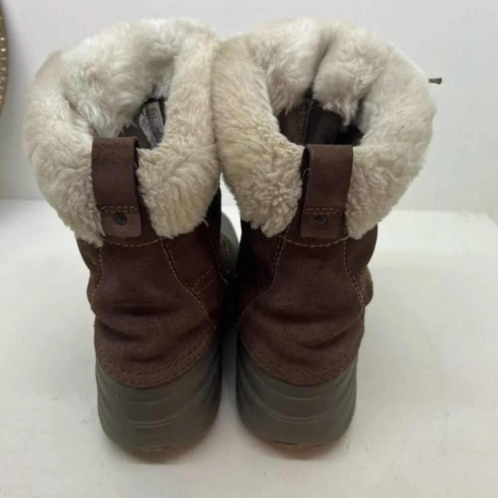 Columbia Sierra Summette Winter Snow Boots Brown waterproof warm women size 7